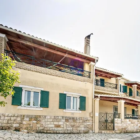 بيت للعطل Rafaela's House Sokrákion